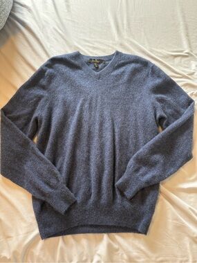 Daniel Bishop 2 Ply 100% Cashmere Sweater